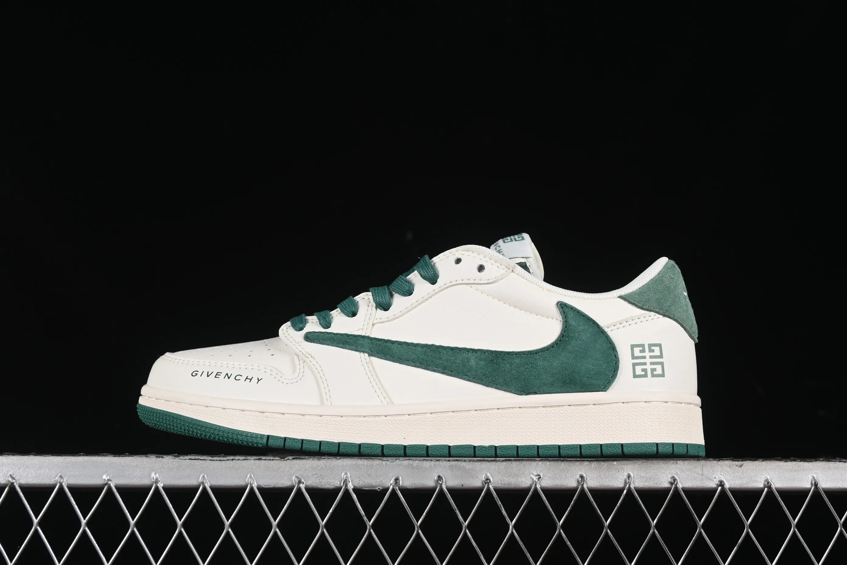All categories Air Jordan Jordan series basketball shoes Air Jordan 1 Low high-end customized low-top sneakers Travis Scott x Fragment Design x Air Jordan 1 Low OG SP AJ1 Joe 1 Givenchy joint-off-white dark green suede low-top cultural casual sneakers LX1988-107